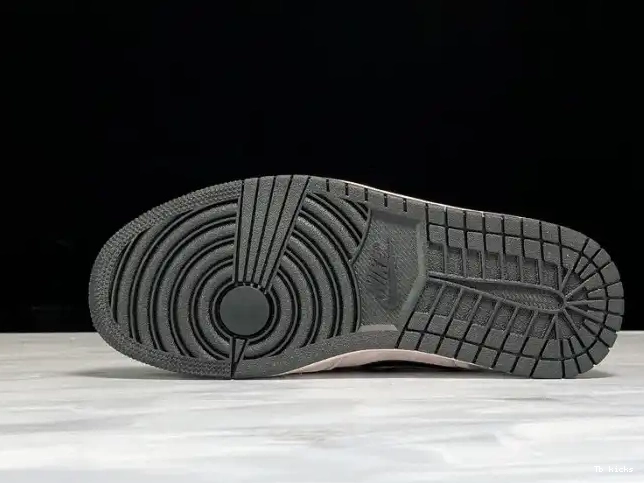 Reps TBK Mid Powder Air (W) 1 Jordan Dirty BQ6472-602 Iridescent 0507